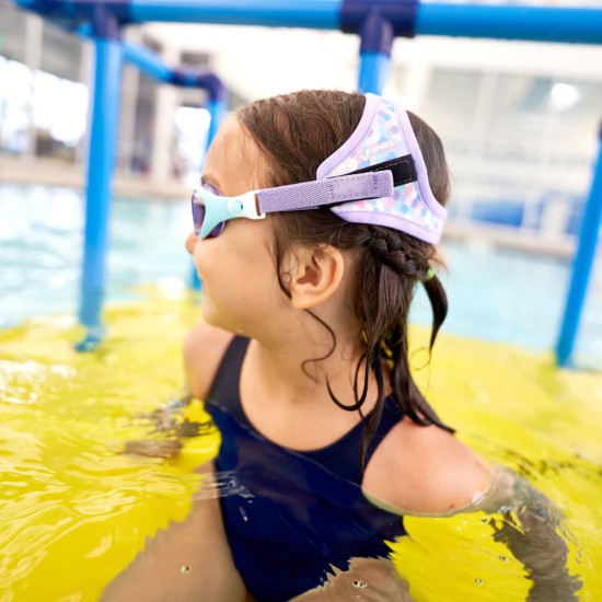 FINIS Okulary do pływania dla dzieci DragonFlys Lavender Scales (3-8 LAT)